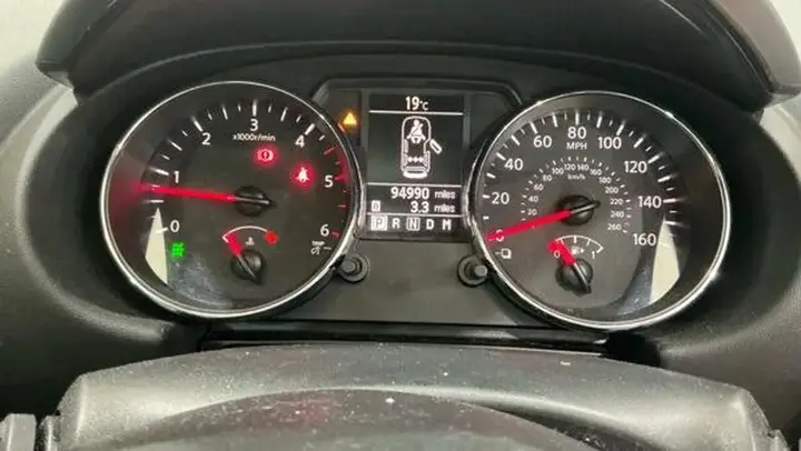 Nissan Qashqai 2011 photo 4