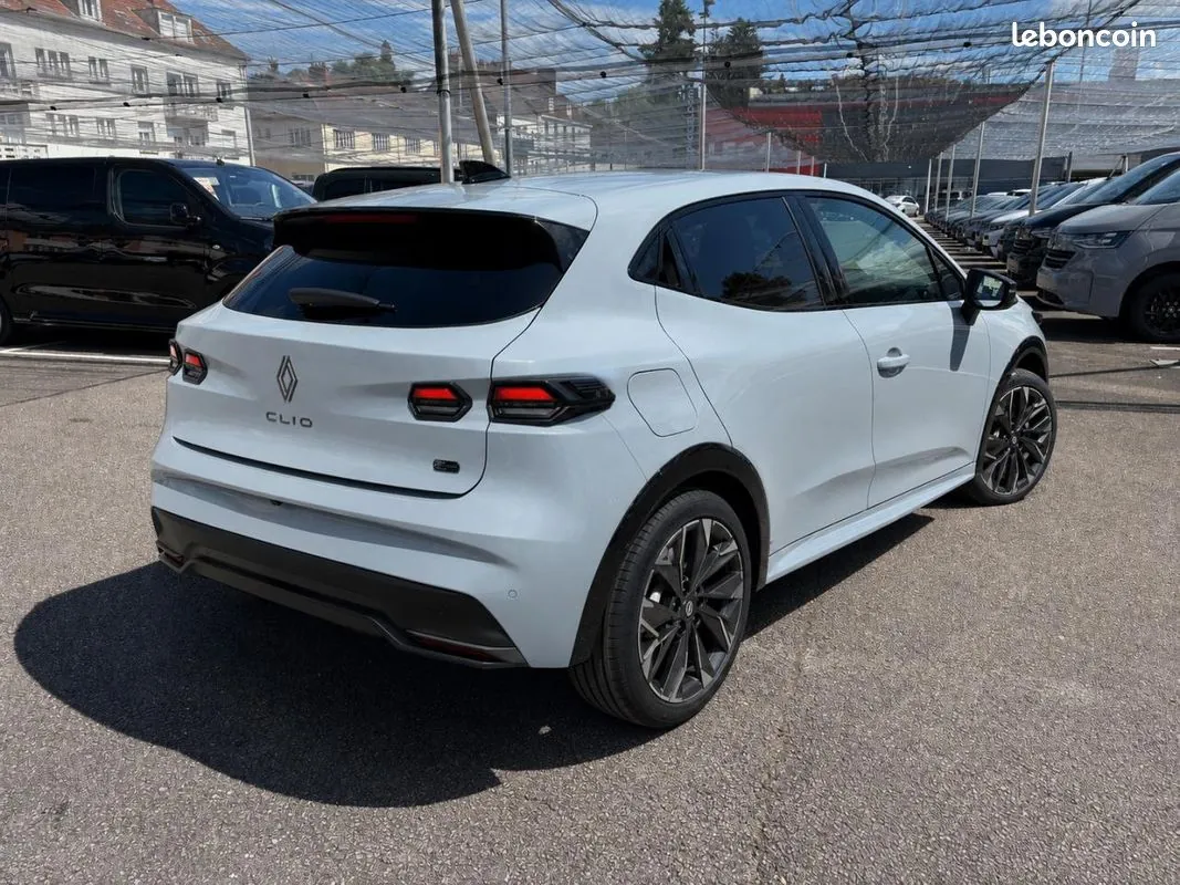 Renault Clio 2026 photo 4