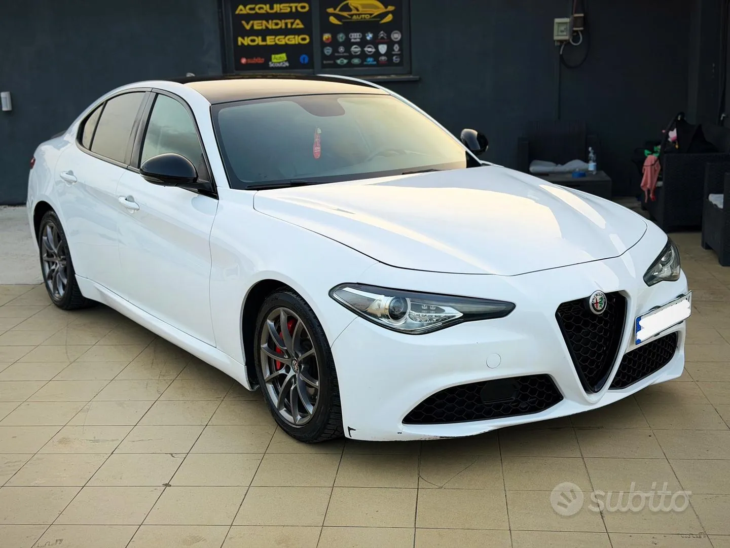 Alfa Romeo Giulia 2018 photo 2