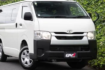 Toyota Hiace 2021 photo 4