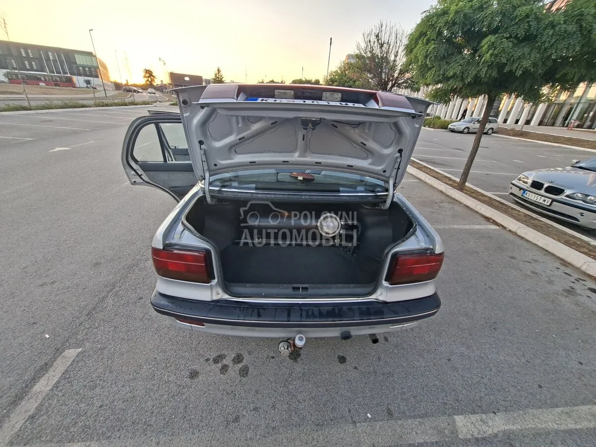 Mitsubishi Lancer 1991 photo 5