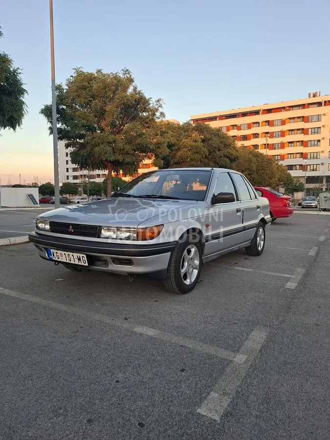 Mitsubishi Lancer