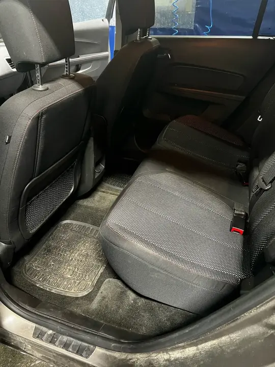 Chevrolet Equinox 2011 photo 4