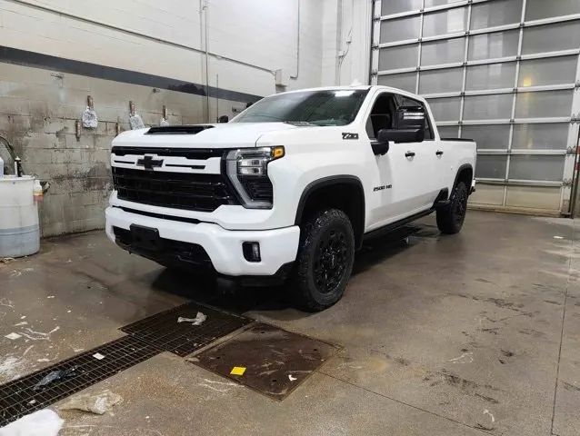 Chevrolet Silverado 2500 2024 photo 4