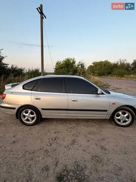 Hyundai Elantra 2001 photo 5