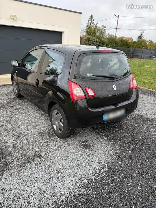 Renault Twingo 2012 photo 2