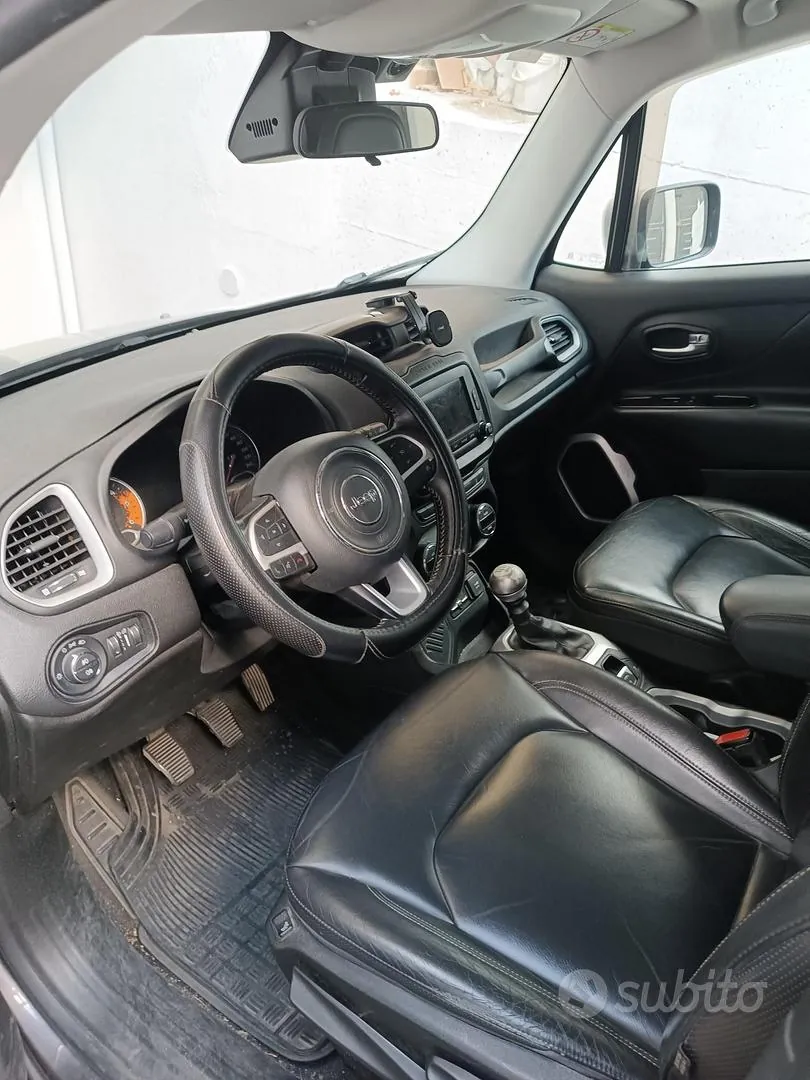 Jeep Renegade 2017 photo 4