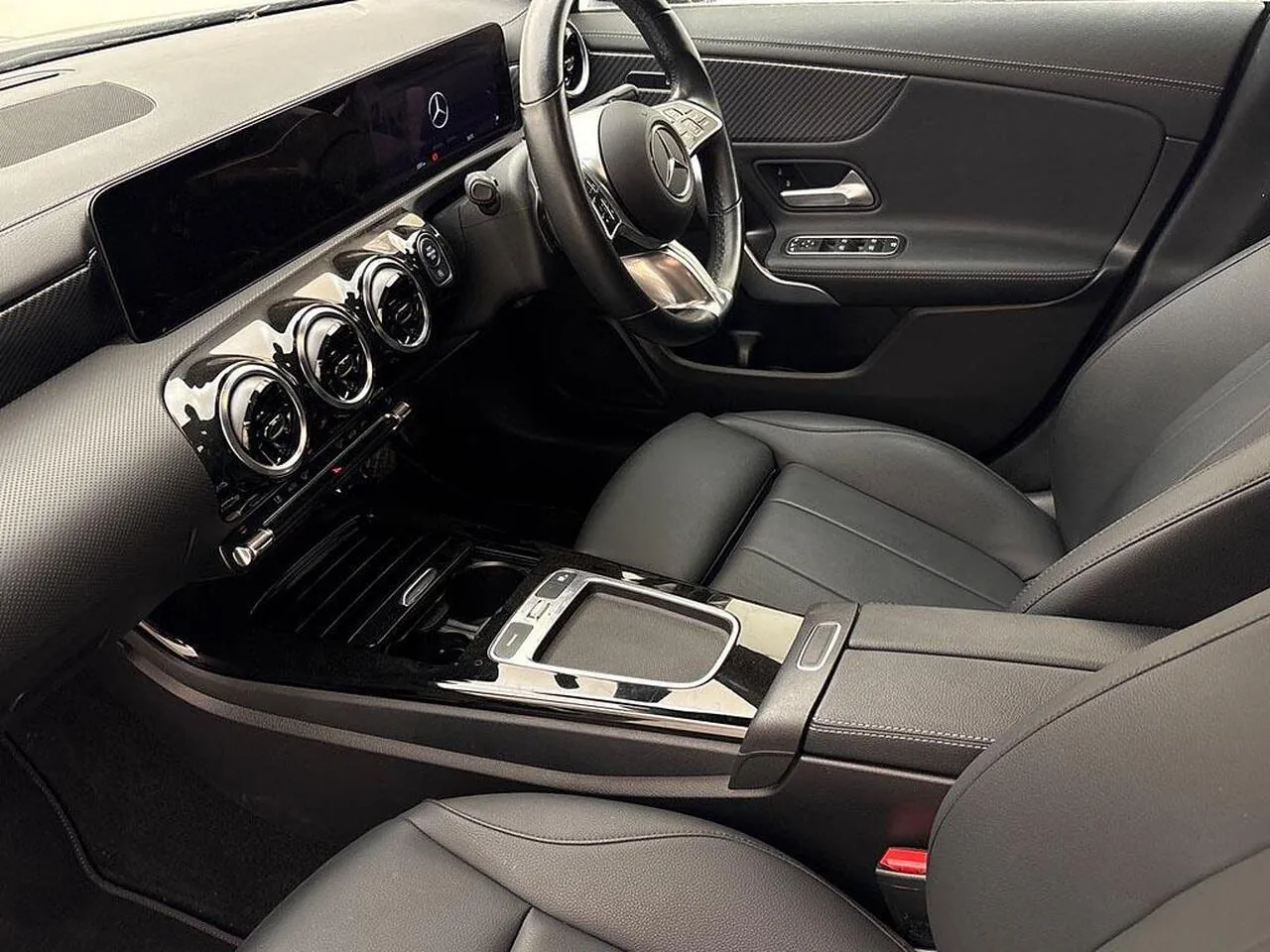 Mercedes-Benz Cla 2023 photo 3