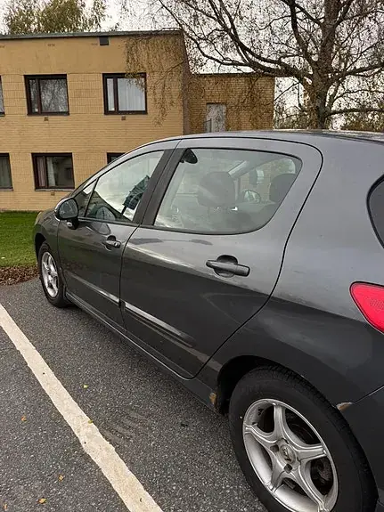 Peugeot 308 2009 photo 3