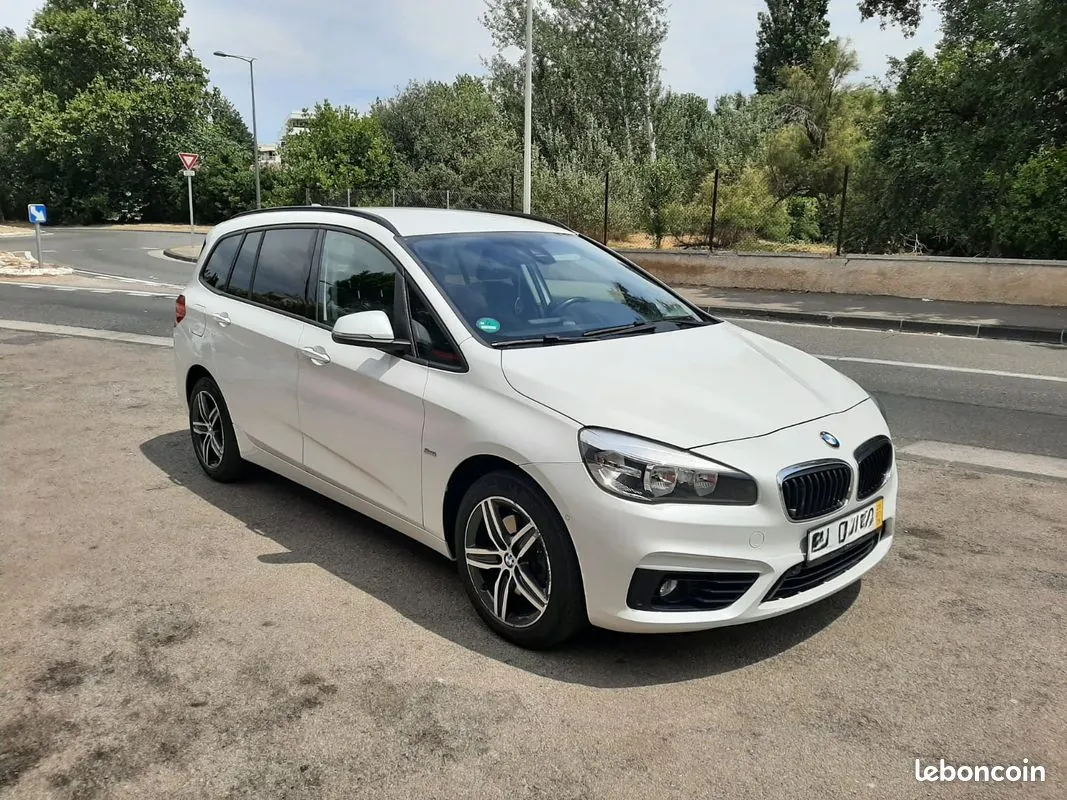 BMW 218I