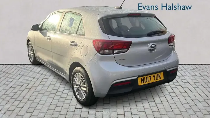 Kia Rio 2017 photo 5