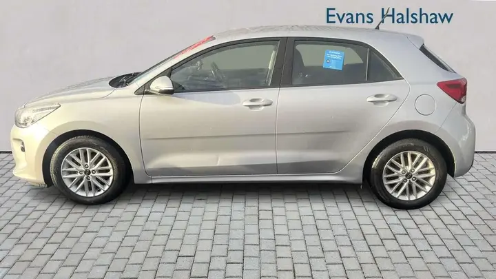Kia Rio 2017 photo 4