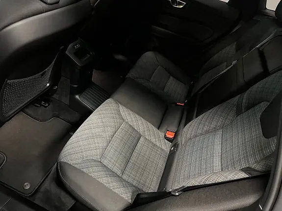 Volvo Xc60 2025 photo 5
