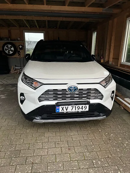 Toyota Rav4 2020 photo 2