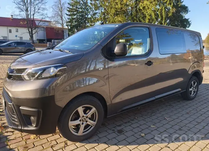 Toyota Proace 2019 photo 2