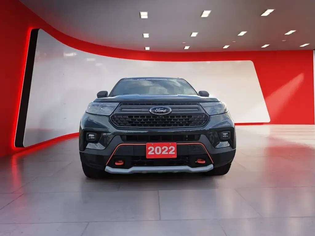 Ford Explorer 2022 photo 2
