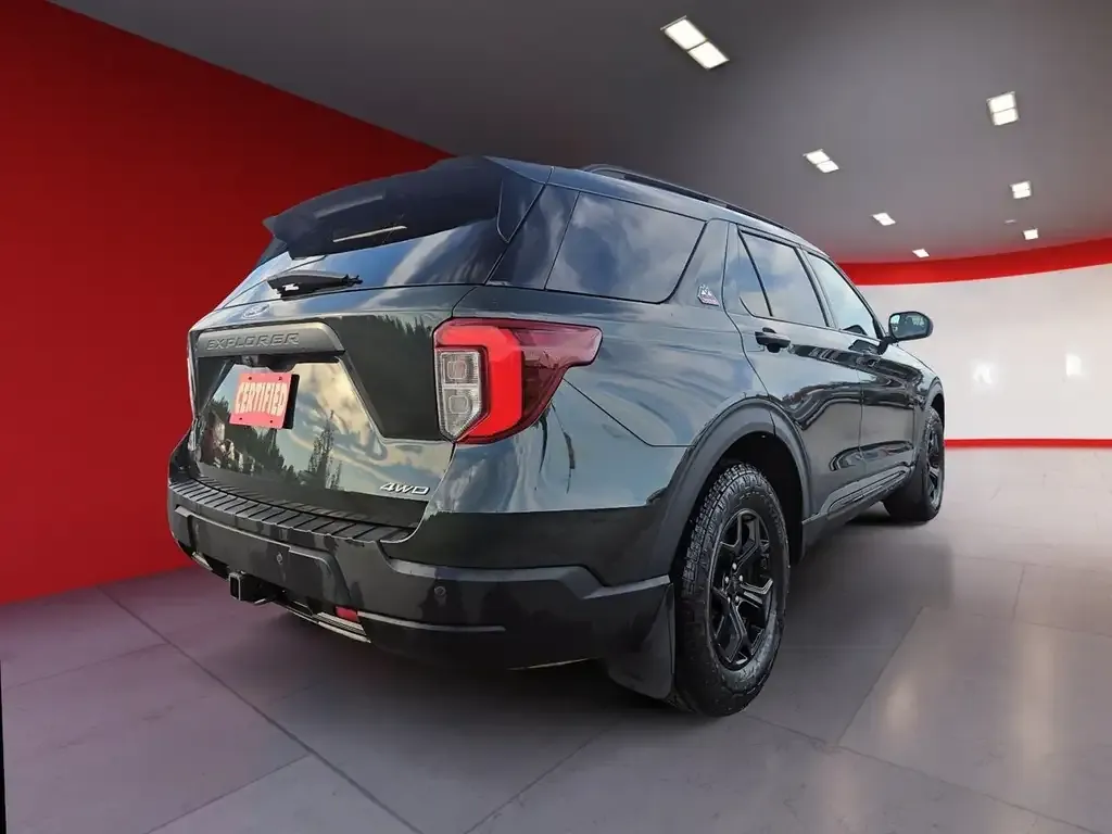 Ford Explorer 2022 photo 4