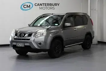 Nissan X-Trail 2011 photo 4