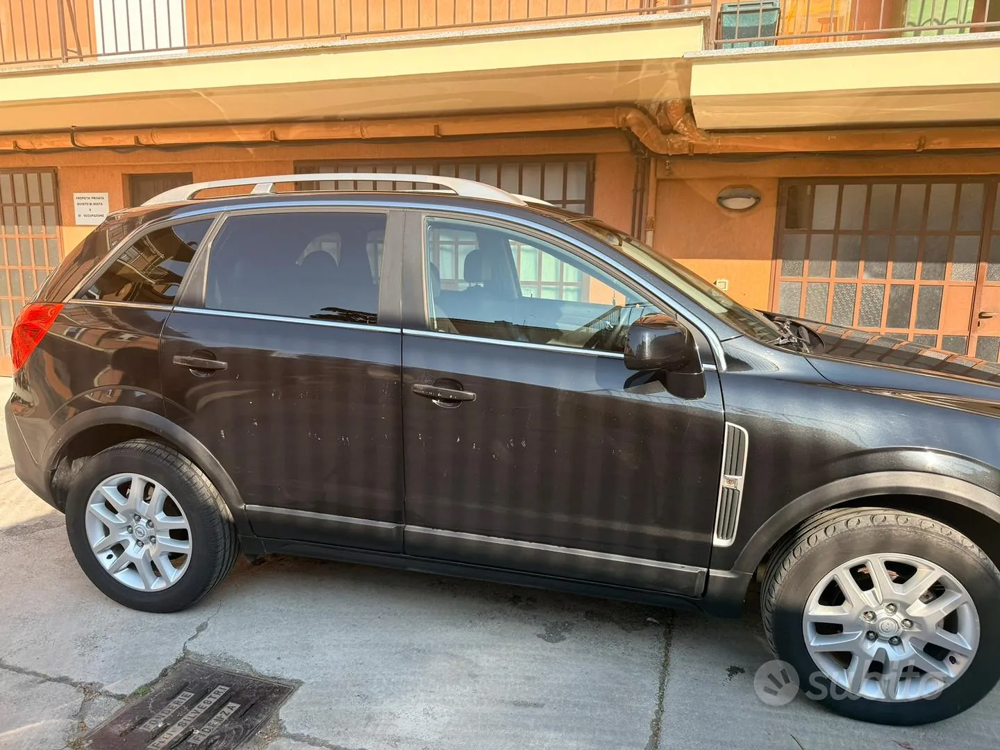 Opel Antara 2012 photo 2