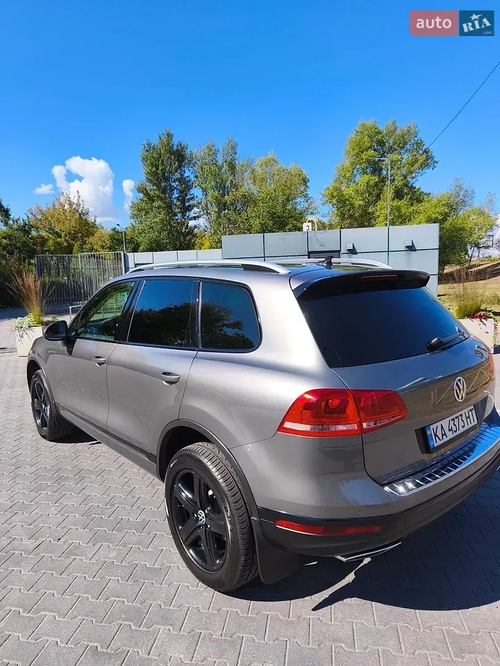 Volkswagen Touareg 2016 photo 3