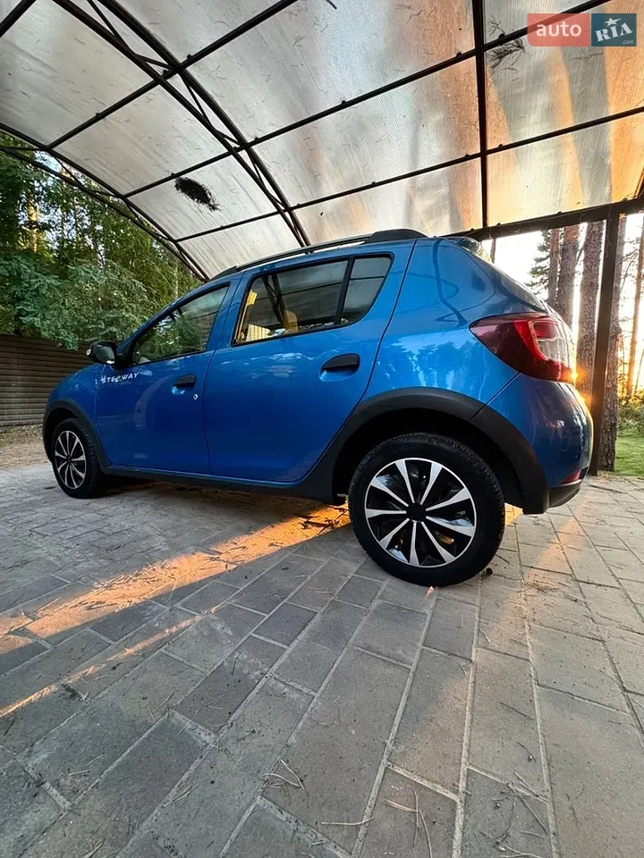 Renault Sandero 2016 photo 4