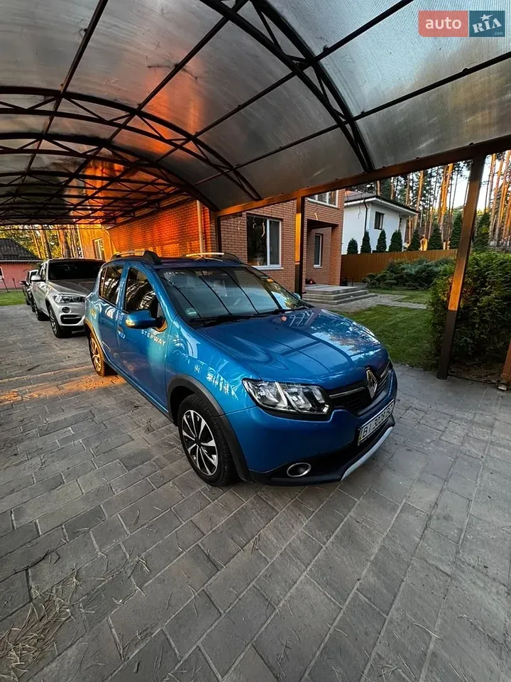 Renault Sandero 2016 photo 2