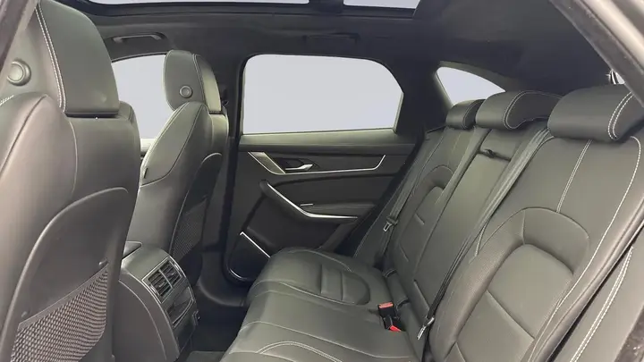 Jaguar F-Pace 2024 photo 4