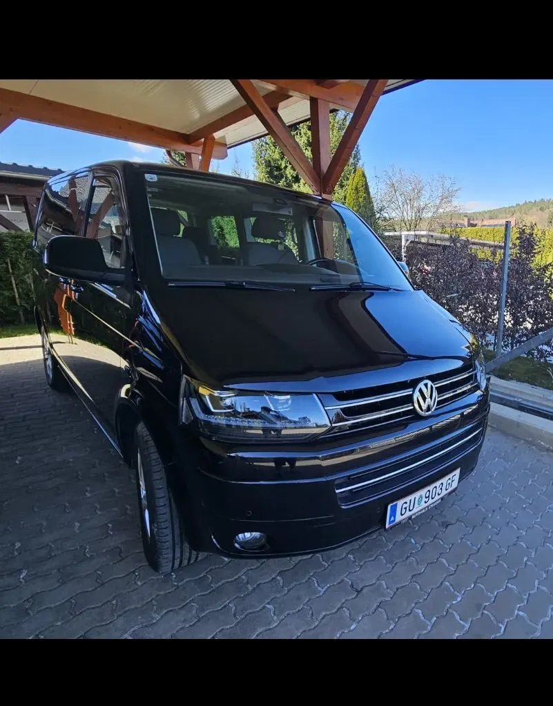 Volkswagen T5 2011 photo 2