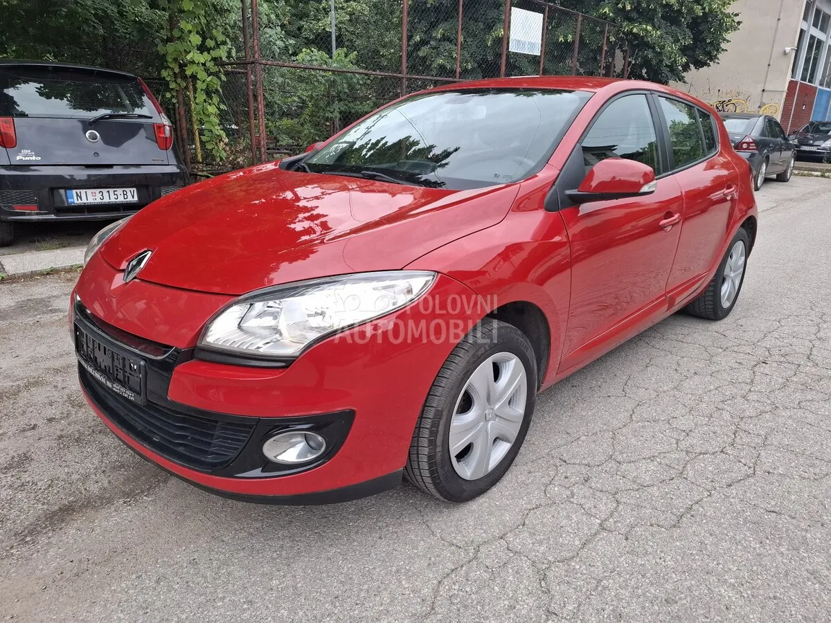 Renault Megane 2012 photo 3