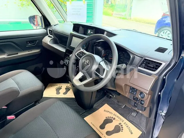 Toyota Roomy 2023 photo 4