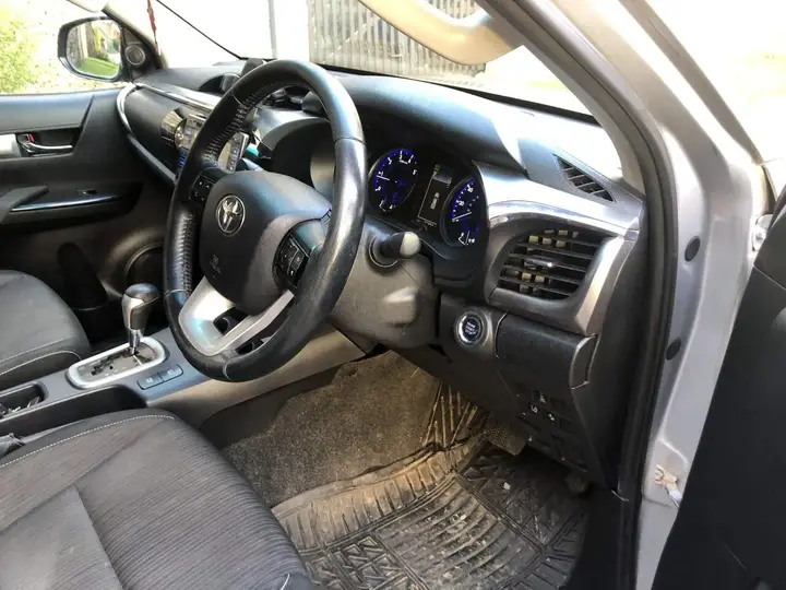 Toyota Hilux 2017 photo 3