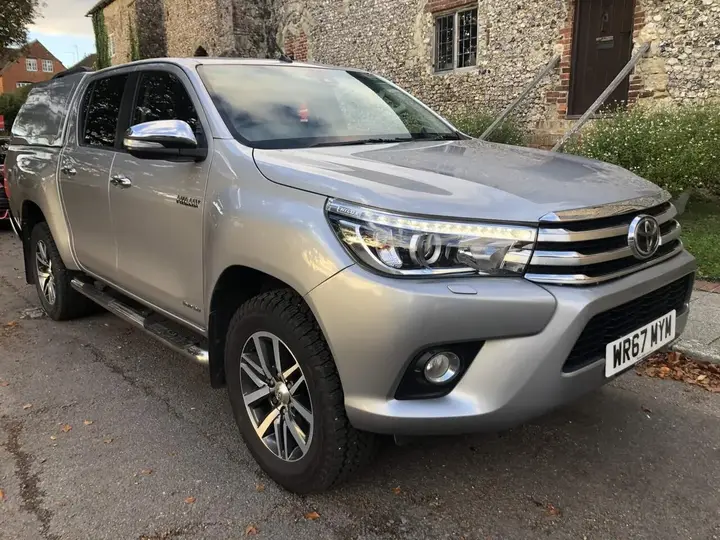 Toyota Hilux 2017 photo 5