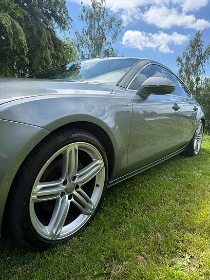 Audi A7 2011 photo 4