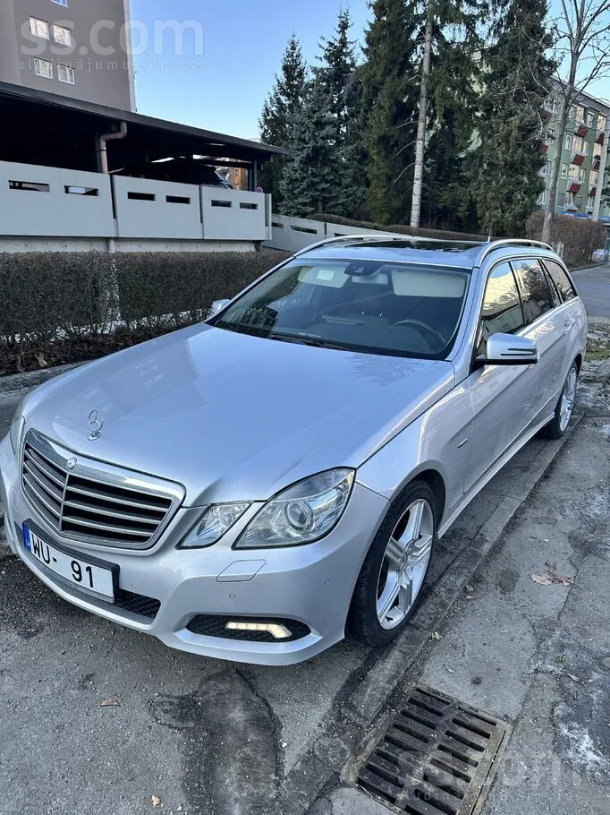 Mercedes-Benz E350