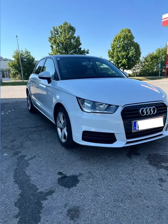 Audi A1 2016 photo 2