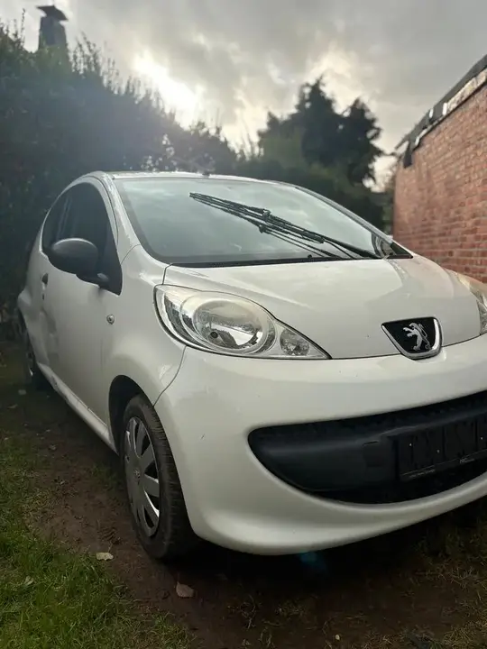 Peugeot 107