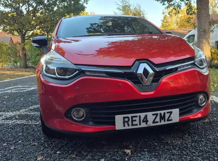 Renault Clio 2014 photo 2