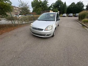 Ford Fiësta 2005 photo 2