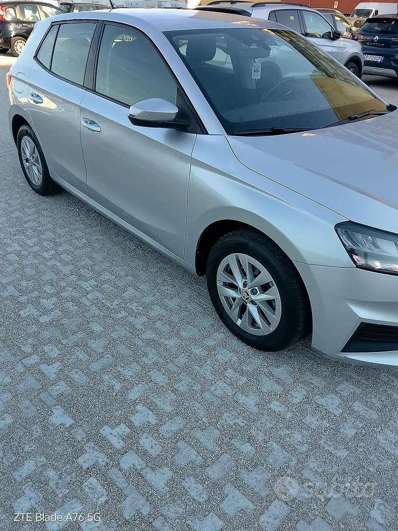 Skoda Fabia 2023 photo 5