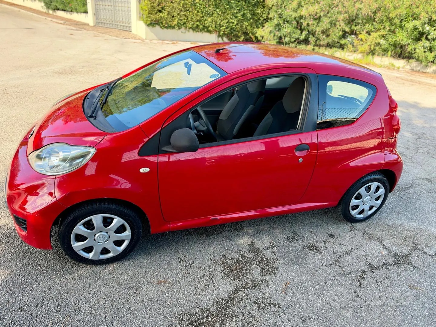 Peugeot 107 2011 photo 4