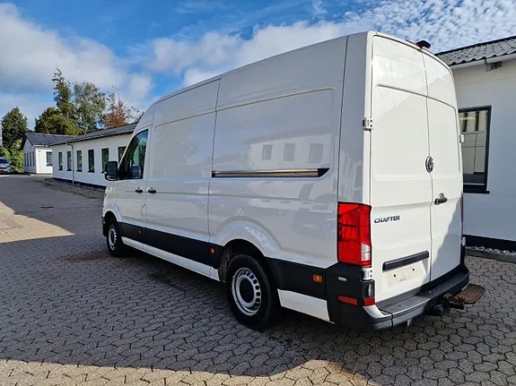 Volkswagen Crafter 35 2019 photo 4