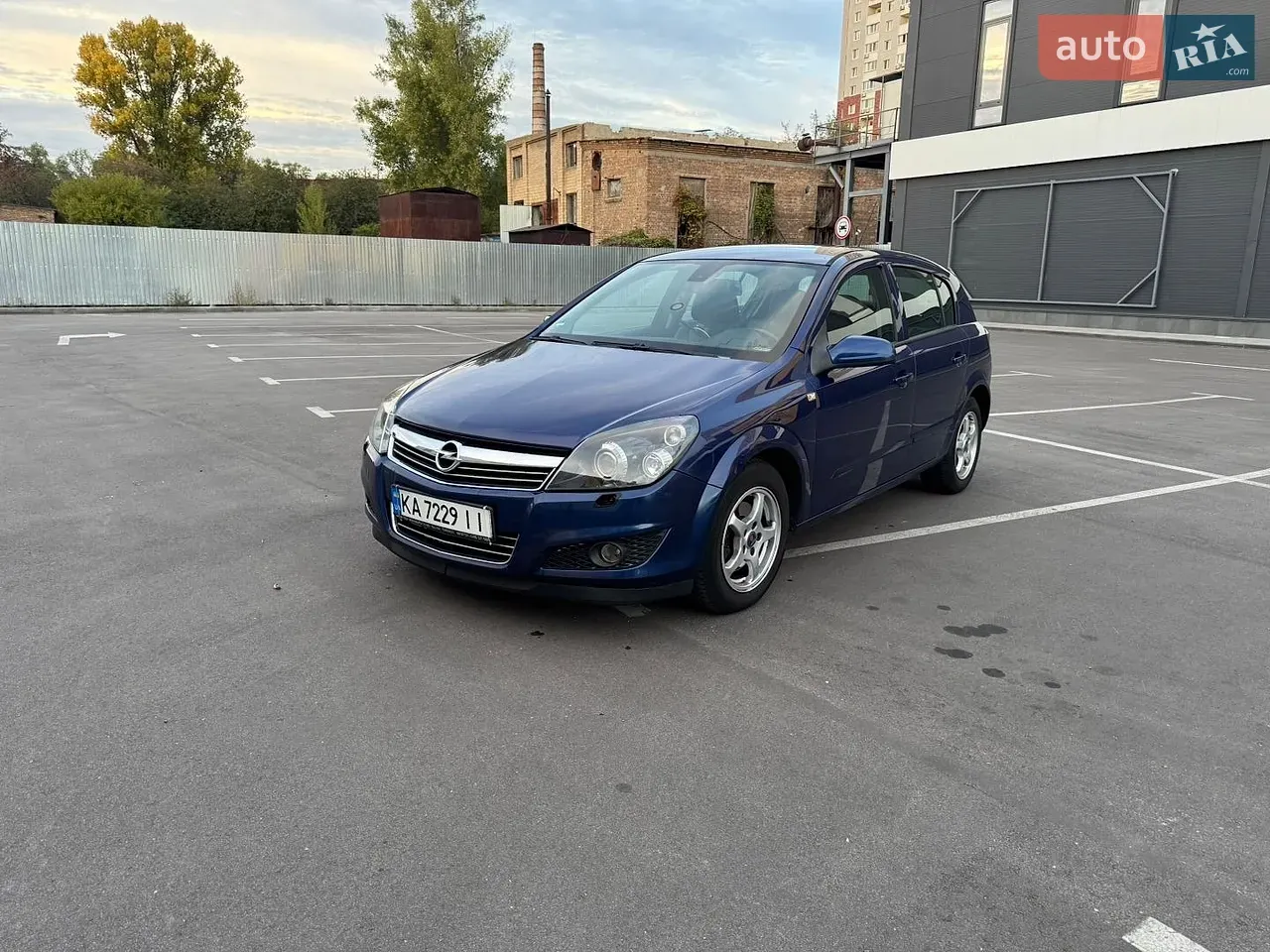 Opel Astra 2008 photo 2