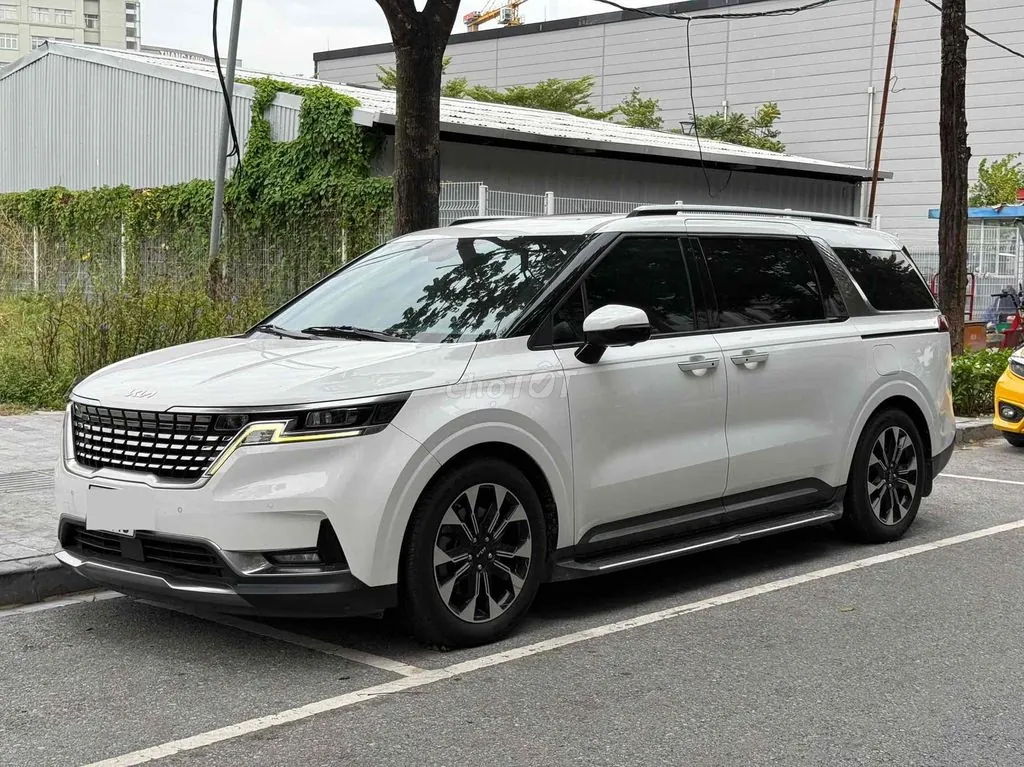 Kia Carnival 2022 photo 2