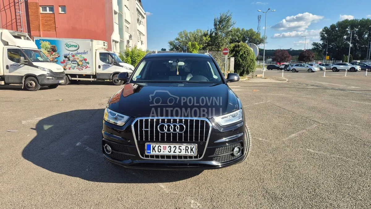 Audi Q3 2014 photo 2