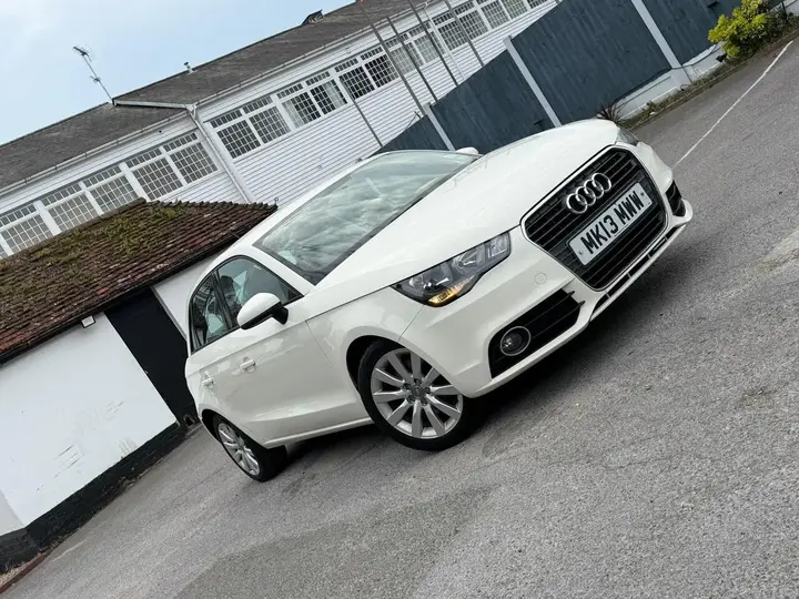 Audi A1