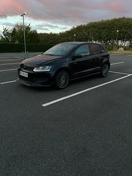 Volkswagen Polo 2009 photo 4