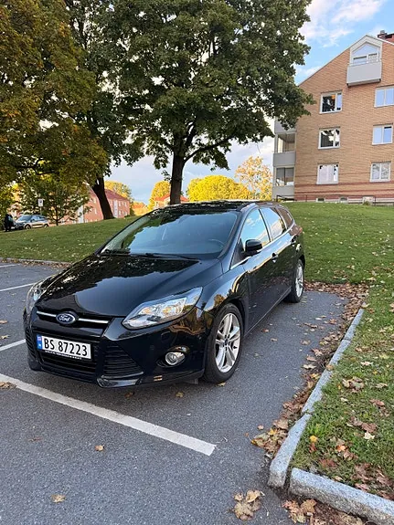 Ford Focus 2014 photo 2