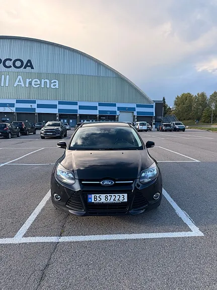 Ford Focus 2014 photo 3