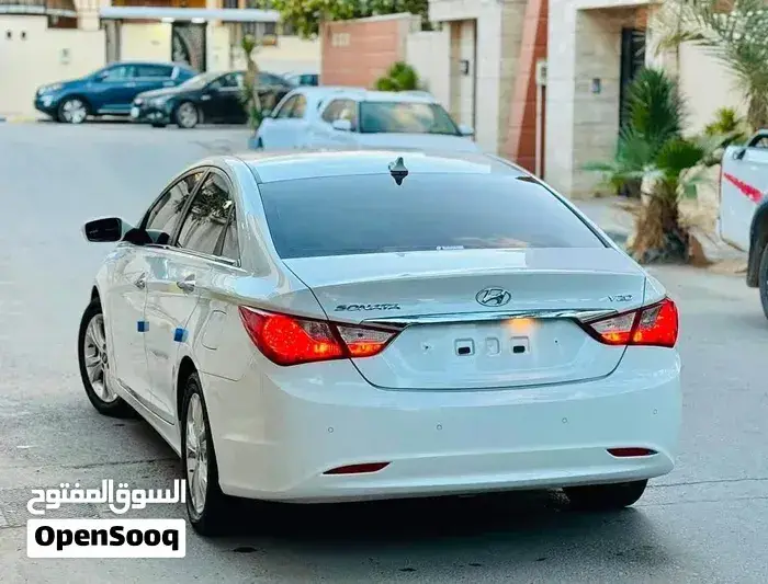Hyundai Sonata 2012 photo 4