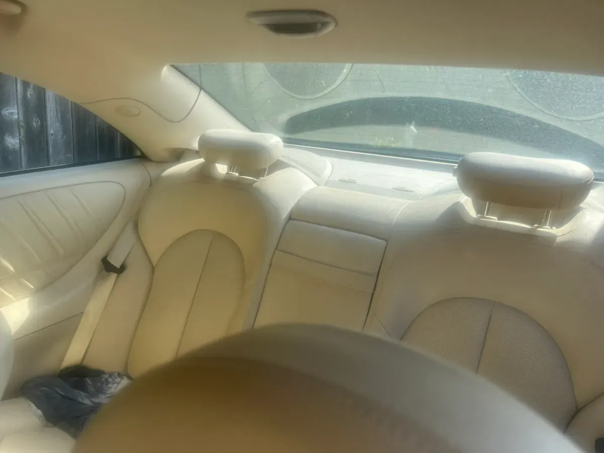 Mercedes-Benz Clk-Class 2003 photo 2